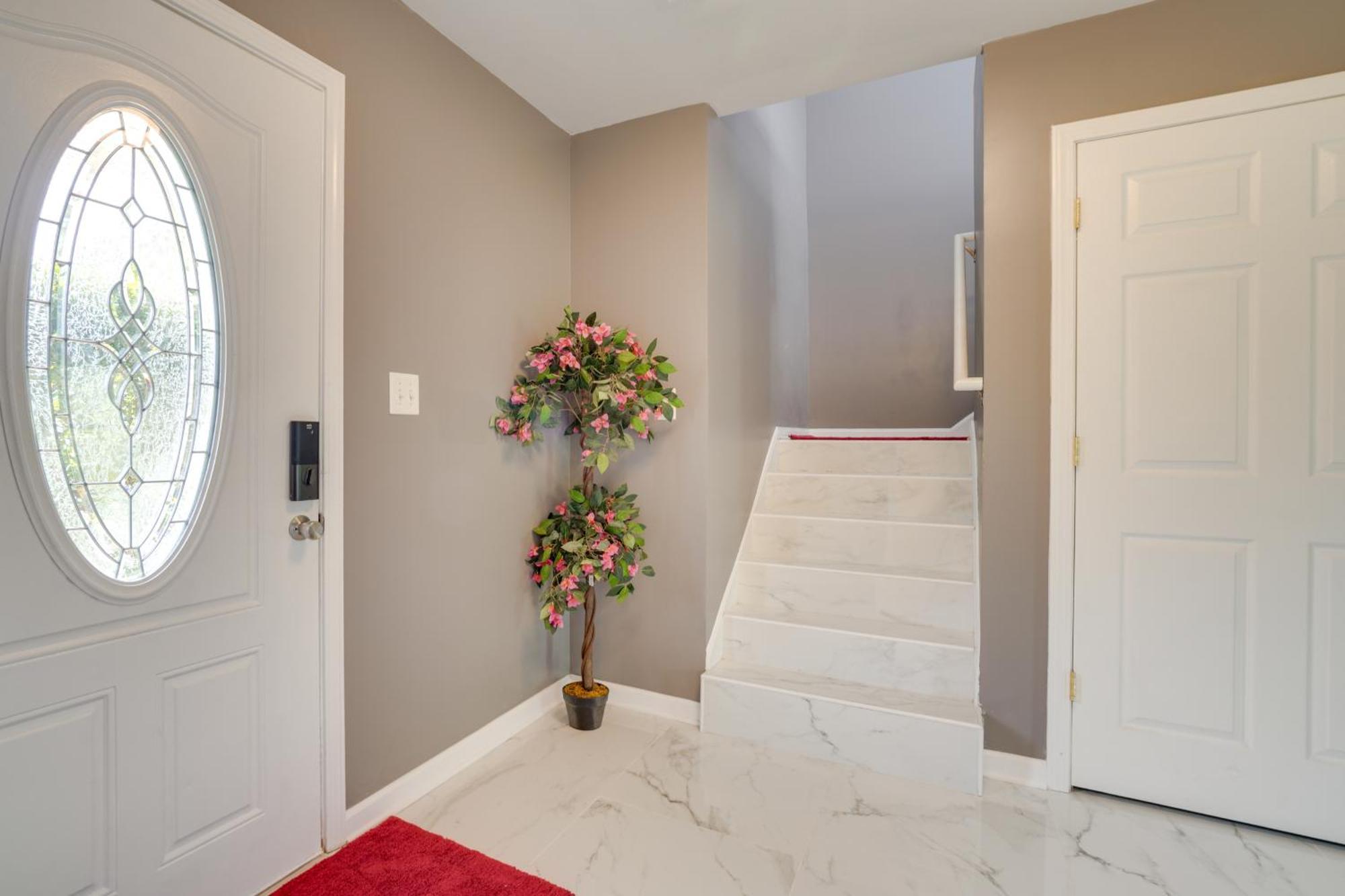 Cozy In Near Bardstown Road! *